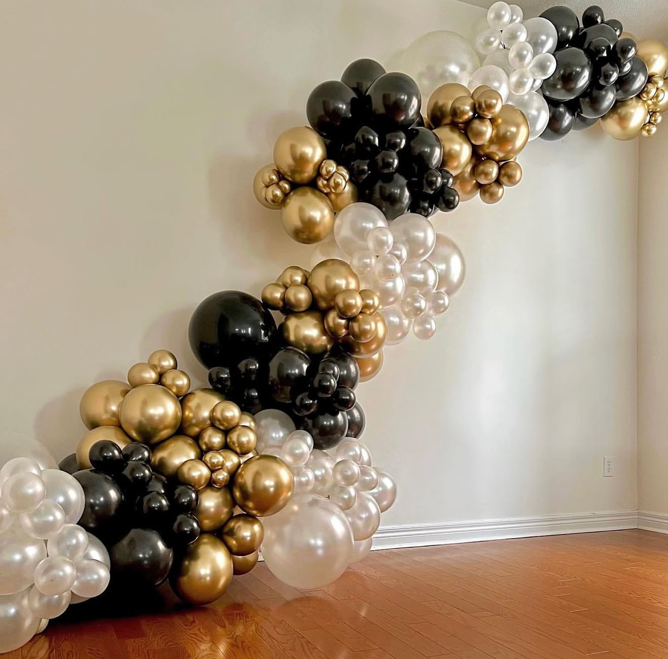 Balloon Garland